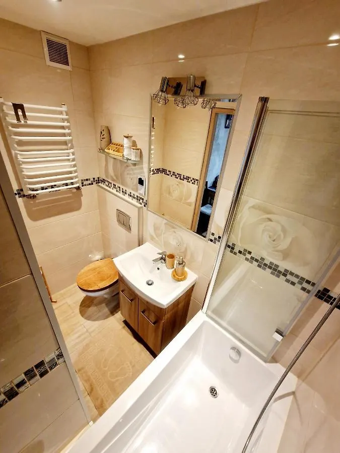Room4U mieszkania w centrum Szklarska Poręba Kwatera prywatna